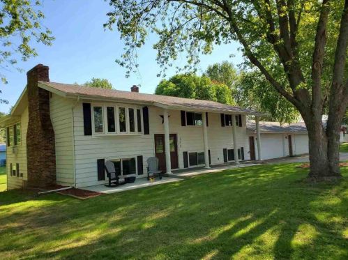 112 View St, Tomah, WI 54660-2844