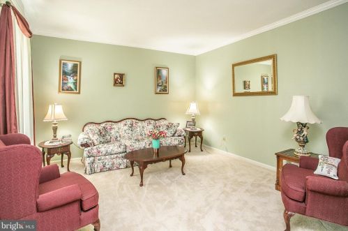 109 Joan Dr, Collegeville PA  19426-1958 exterior