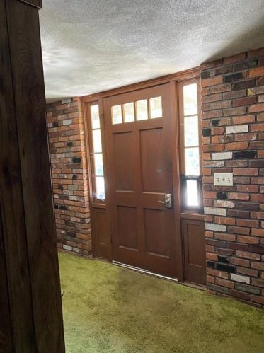 2596 Harkney Hl Rd, Coventry RI  02816-4639 exterior