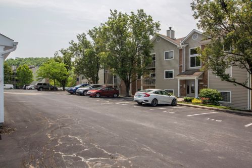 100 Creekwood Dr, Newport, KY 41071-3313