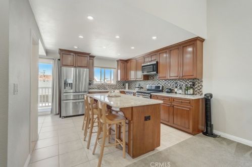 710 Guadalupe Ave, Redondo Beach, CA 90277-2288