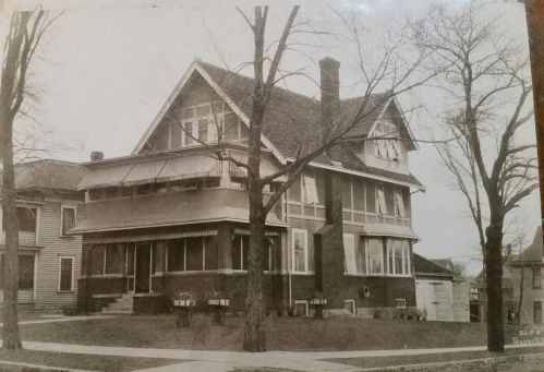 2200 Dupont Ave, Minneapolis MN 55411-2634 exterior