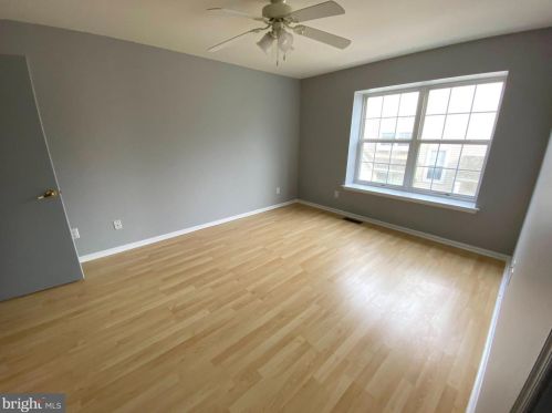 1408 Wharton Rd, Mount Laurel NJ  08054-5298 exterior