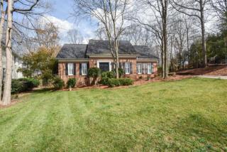 3723 Monique Ln, Charlotte, NC 28210-6980