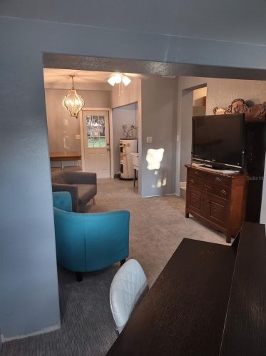 7889 64th St, Pinellas Park FL  33781-2122 exterior