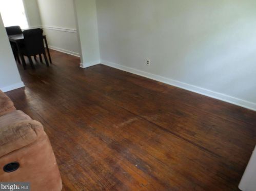 85 Sunrise Dr, Pottstown, PA 19464-5017