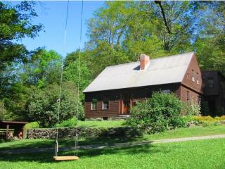 4271 Sweet Pond Rd, Brattleboro, VT 05301-7901