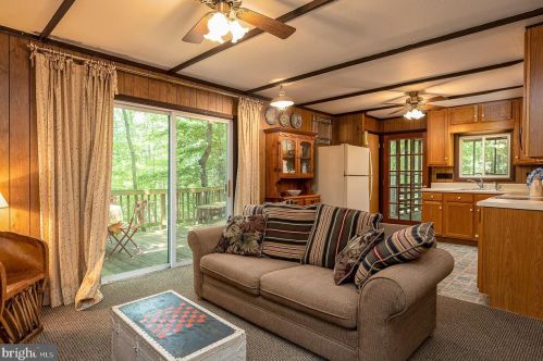 241 Blue Smoke Ln, New Market VA  22844-3815 exterior