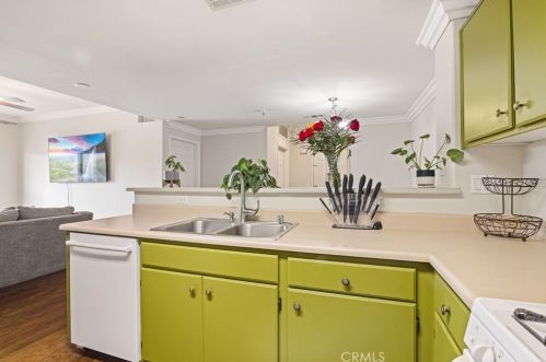 31244 Taylor Ln, Temecula CA  92592-2811 exterior
