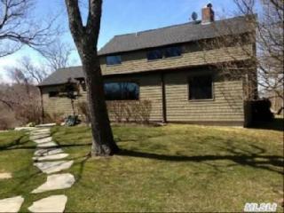 1050 Hyatt Rd, Southold, NY 11971-3118