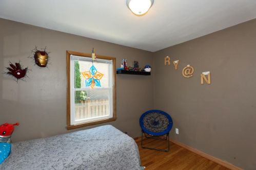 2106 107, Milwaukee WI 53226-2304 exterior