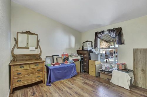 10 Wendy Cir, Grass Valley CA  95945-7037 exterior