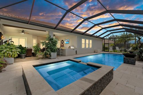 12117 Aventino Dr, Fort Pierce, FL 34987-2332