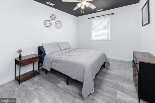 105 Wycombe Ave, West Deptford NJ  08096-4235 exterior