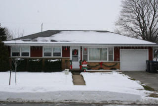 512 Cedar St, Horicon, WI 53032-1041
