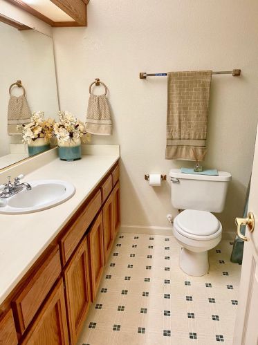 766 Amelia Ct, Los Banos CA 93635-2623 exterior