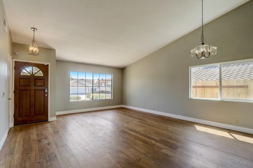 8546 Boothbay Pl, San Diego CA  92129-3725 exterior