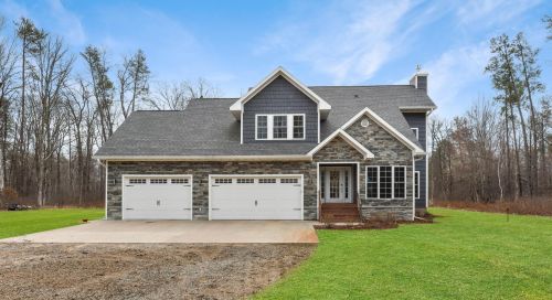16824 Jacksonville Dr, Brainerd, MN 56401-6259