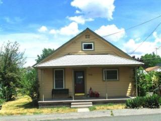 726 Shasta Ave, Weed, CA 96094-2423