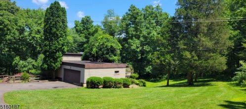 236 River Rd, Flemington, NJ 08822-4917