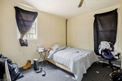 721 18 Ave, Irvington NJ 07111-3712 exterior