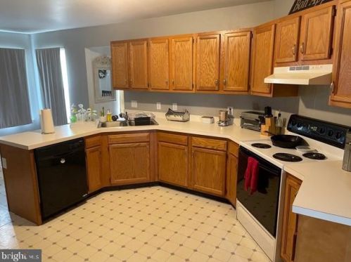 261 Sheffield Dr, Dover, DE 19901-1625
