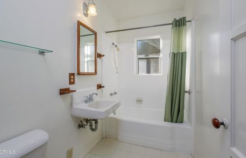 3545 Community Ave, Glendale CA exterior