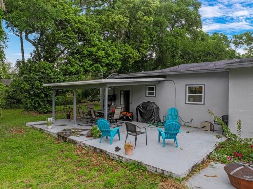 1627 Holly Rd, Lakeland FL  33801-2210 exterior