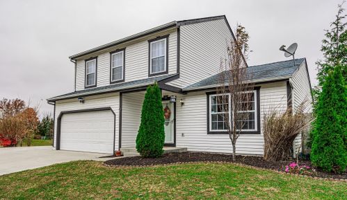 10 Woodstone, Pataskala, OH 43062-9484
