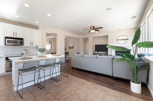 15540 Jigger Ct, Rancho Murieta CA  95683-8812 exterior