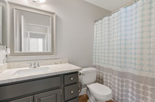 43014 Camino Caruna, Temecula CA  92592-3787 exterior