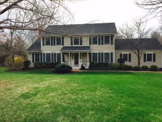 21 Salters Farm Rd, Califon, NJ 07830-3420