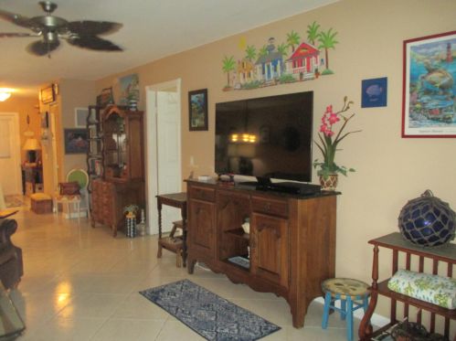 160 Lk Meryl Dr, West Palm Beach FL  33411-3396 exterior