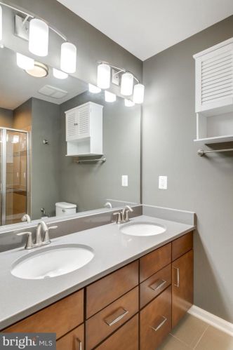 15399 Rosemont Manor Dr, Haymarket VA  20169-6271 exterior