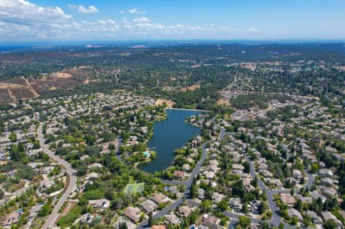 3116 Collingswood Dr, Folsom CA  95762-6214 exterior