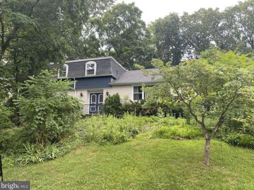 40 Palmer Dr, Etters, PA 17319-9504