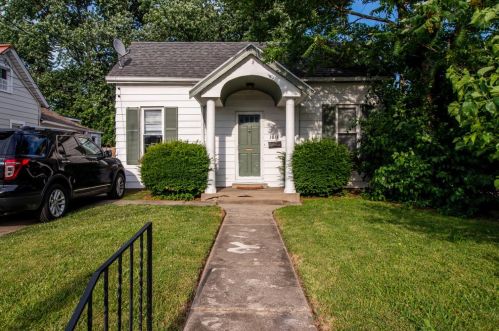 3834 Edwards Rd, Cincinnati, OH 45244-2409