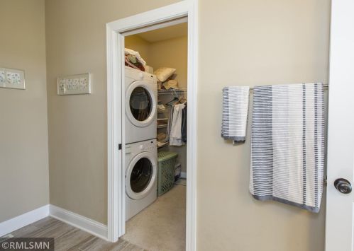 24363 Holm Oak Ave, Columbus MN  55025 exterior