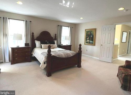 100 Bolton Ct, Prospectville PA exterior