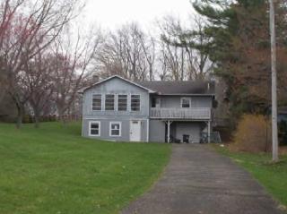 1747 Choctaw Dr, London, OH 43140-8731