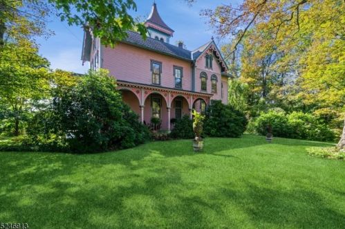 430 Green Ln, Belvidere NJ  07823-1236 exterior