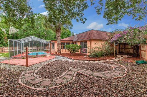 3622 Haven Dr, New Port Richey, FL 34652-5720