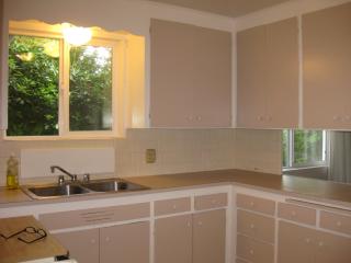 18509 36th Pl, Seattle WA  98155-2701 exterior