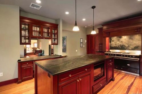 18 Patterson Brook Rd, Tuxedo Park NY  10987-4121 exterior