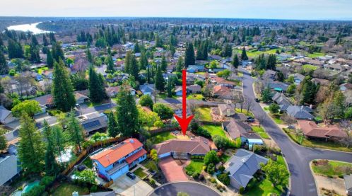 110 Spring Water Way, Folsom CA  95630-2073 exterior