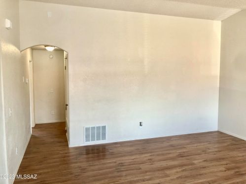 1774 Rue Du Fleuve, Tucson AZ  85746-3181 exterior