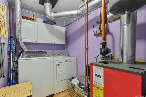 24 Somerset Dr, Washingtonville NY  10992-1372 exterior