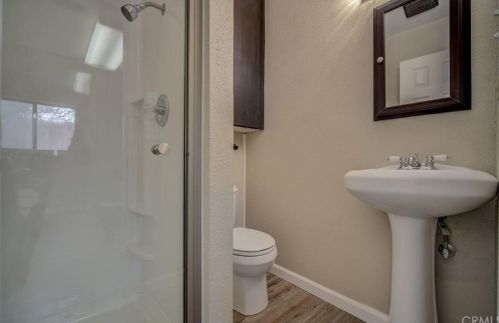 14 Service Cir, Oroville CA  95966-3715 exterior