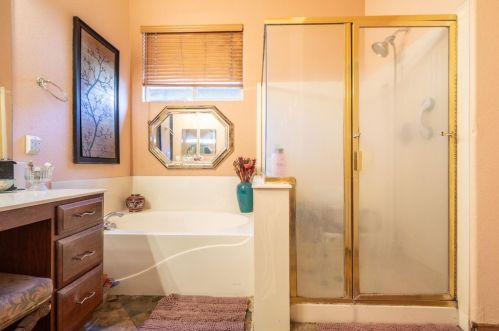 2431 Emerald Lake Ln, Elk Grove CA  95758-3608 exterior