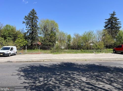 1459 Chambers St, Trenton NJ  08610-5807 exterior